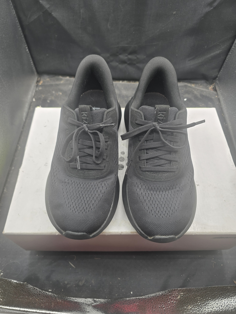 Women's Black Athletic Lace-Up‎ Sneakers